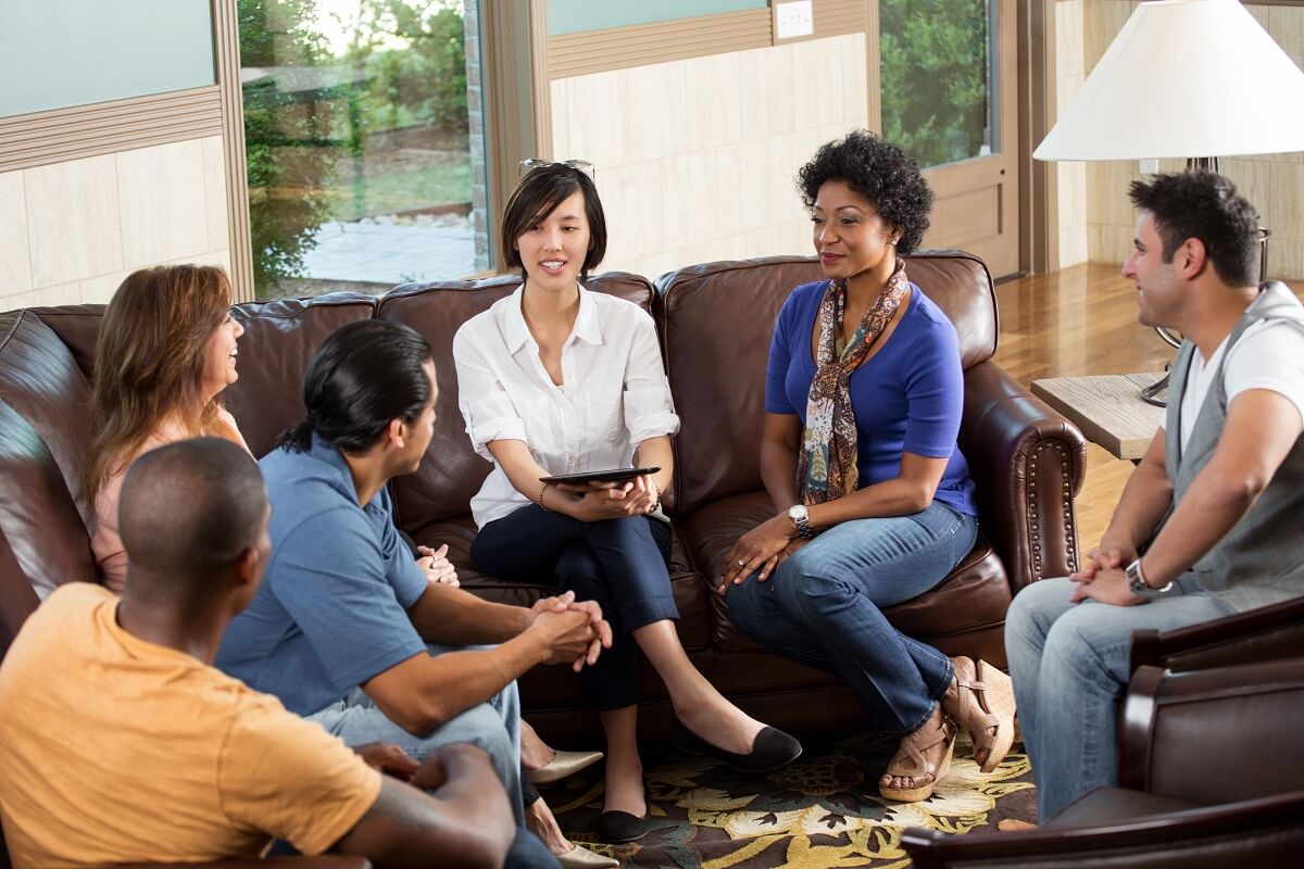 5-ways-mental-health-counseling-builds-stronger-communities-st